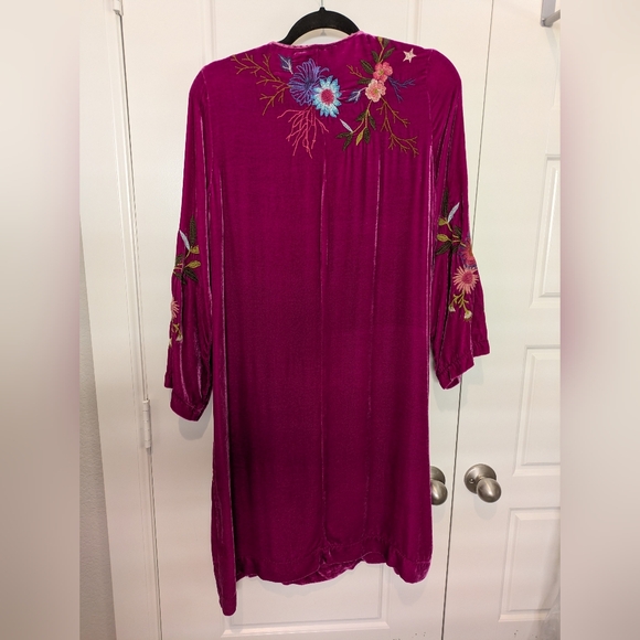 NWT Ulla Effortless Velvet Dress Size S - Picture 3 of 11